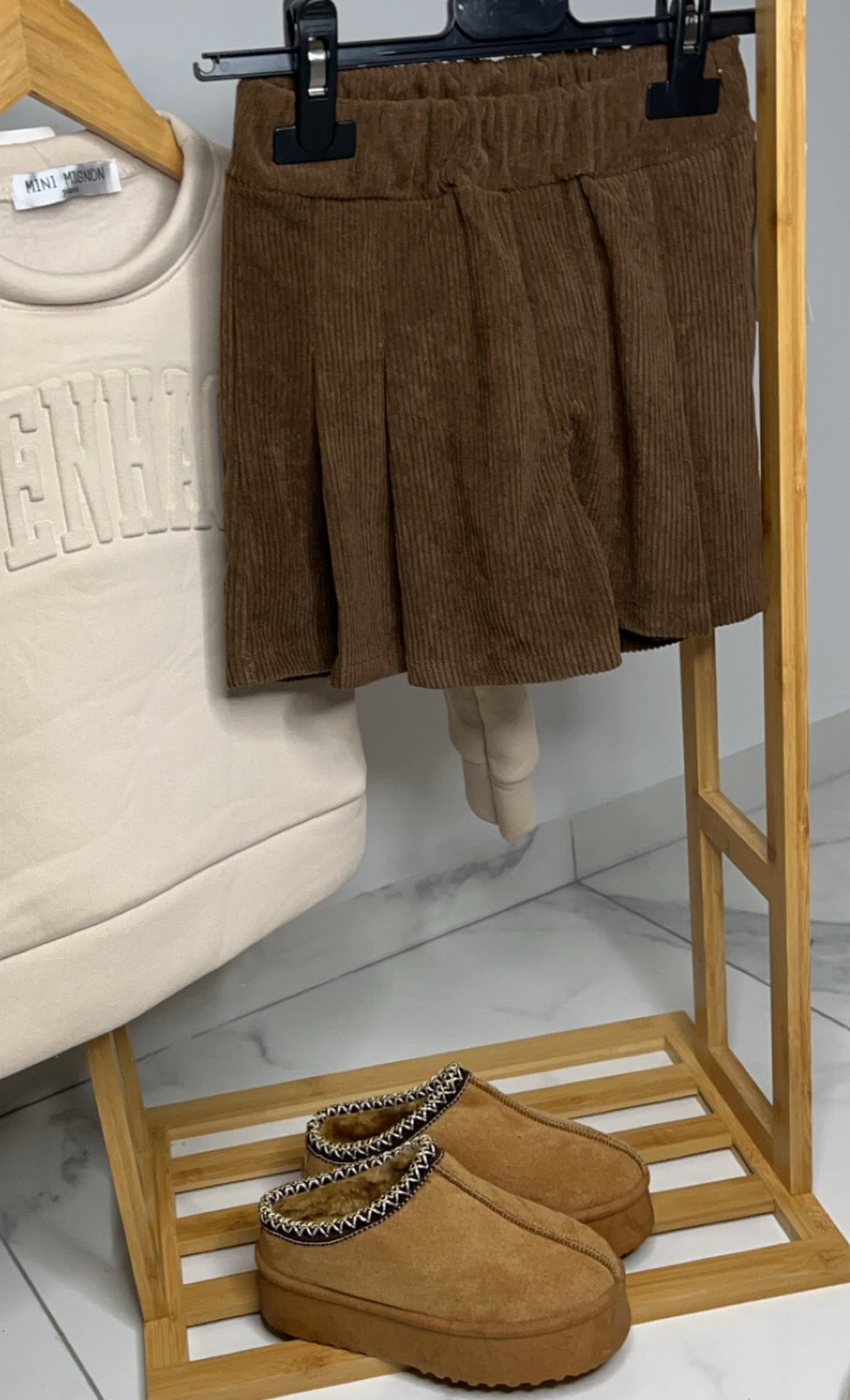 Short velours plissé