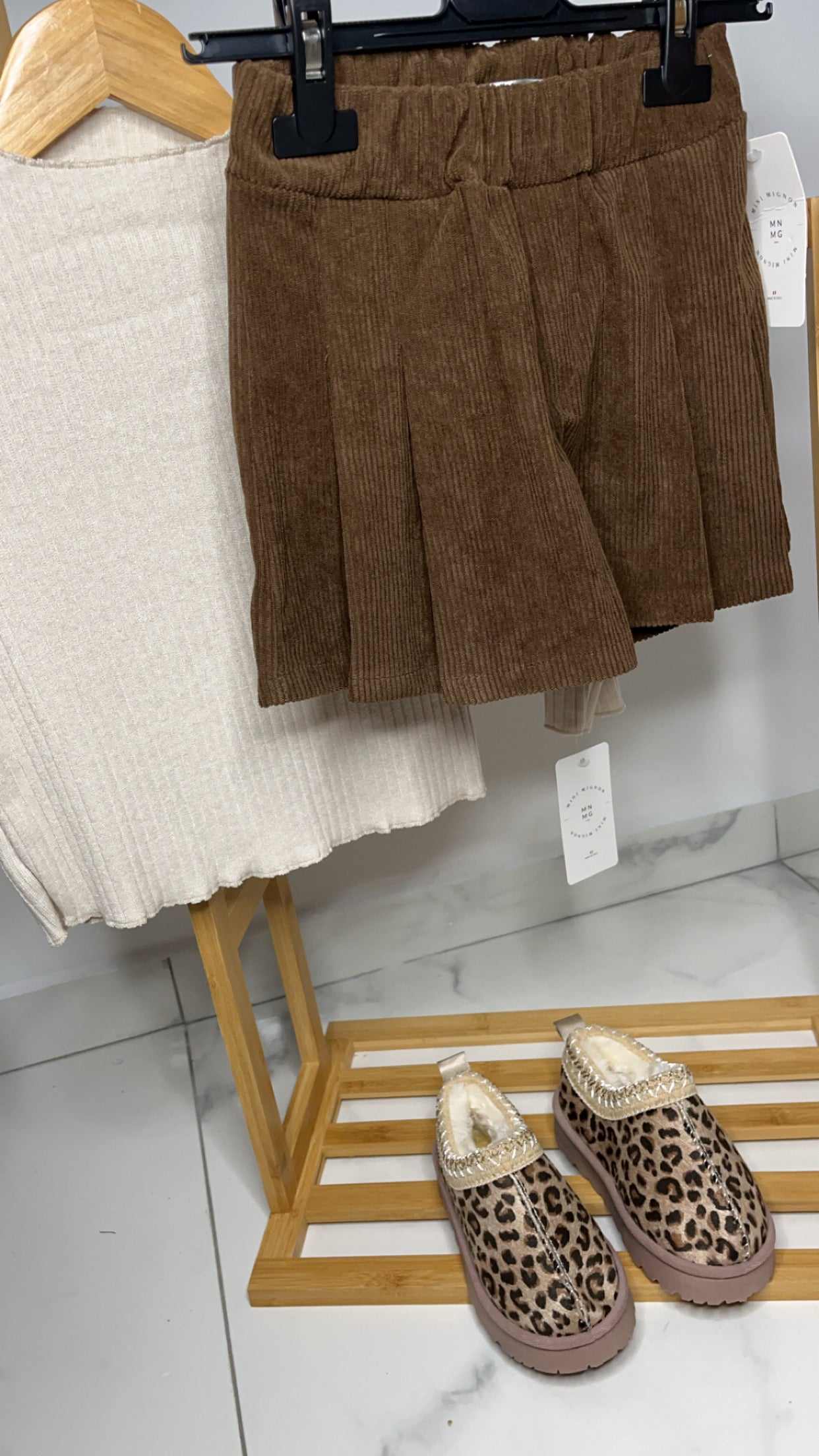 Short velours plissé